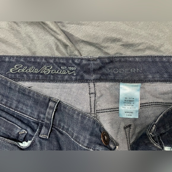 Eddie Bauer size 14 woman jeans wide leg - Picture 3 of 4